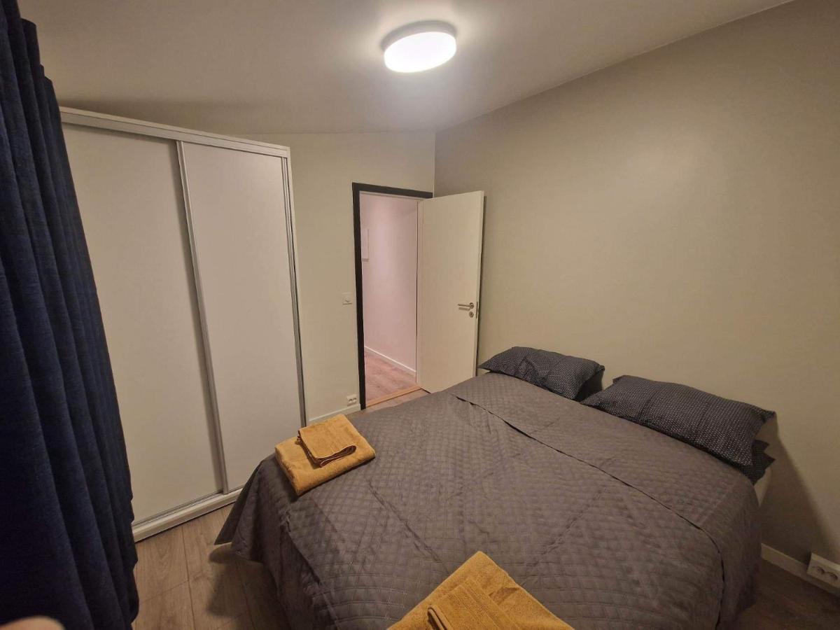 Northern Living 2 Room With Shared Bathroom Tromso Bagian luar foto