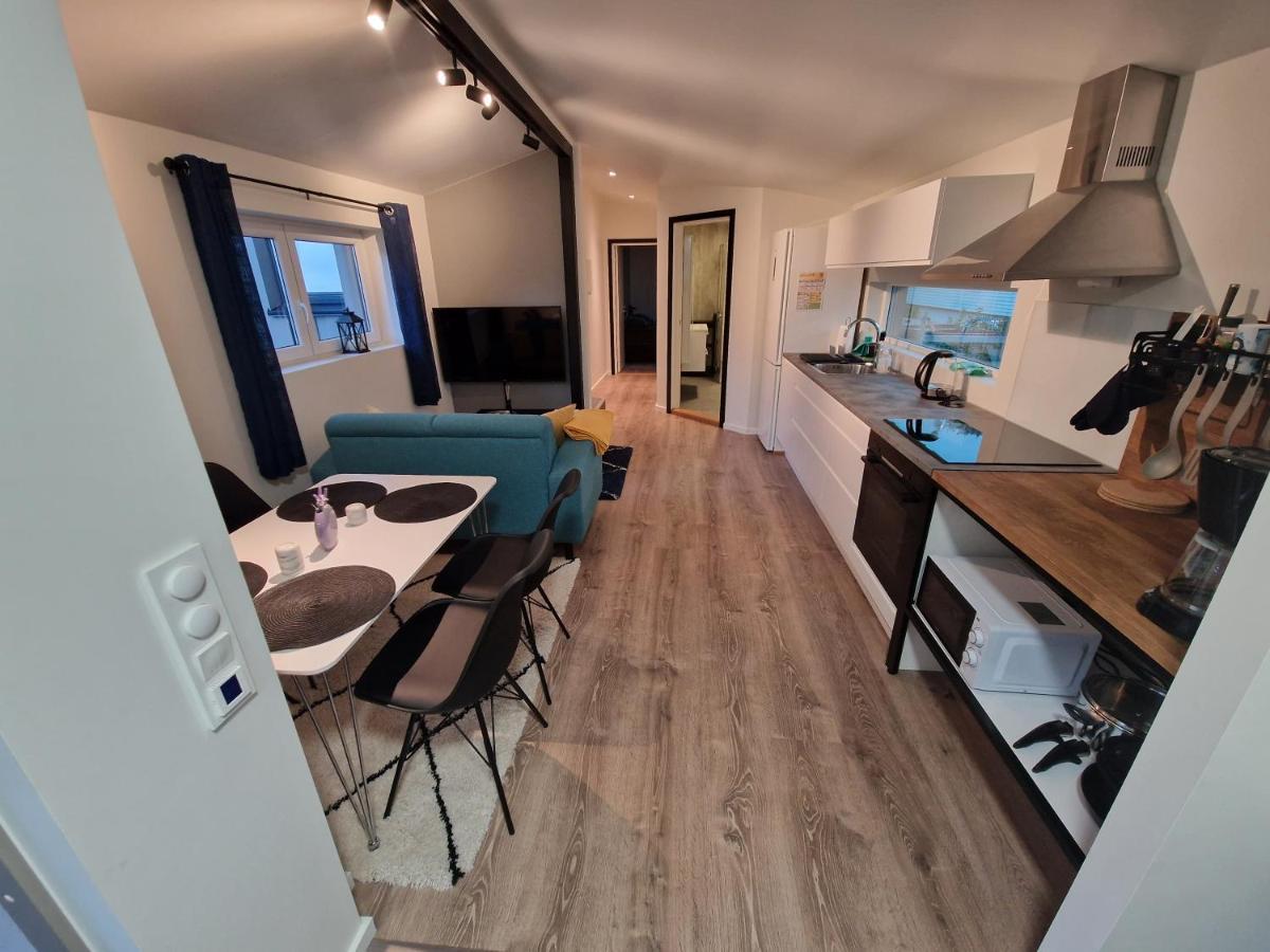 Northern Living 2 Room With Shared Bathroom Tromso Bagian luar foto